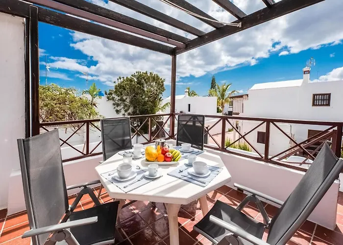 Villa Belvilla By Oyo Aloe Puerto del Carmen (Lanzarote)