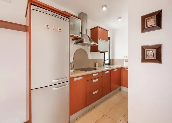 Belvilla By Oyo Aloe 卡门港